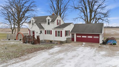 16401 Greenville Rd, Ohio City, OH, 45874-9231 | Card Image