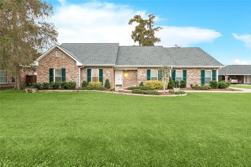 604 Willowdale Blvd, Luling, LA, 70070-3118 | Card Image