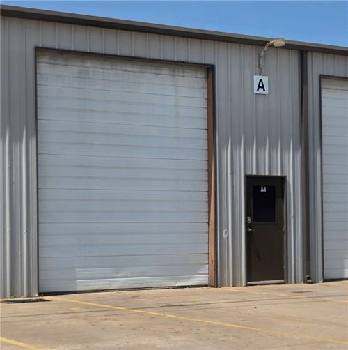 a4-1711 Ford Ave, Springdale, AR, 72764-4716 | Card Image