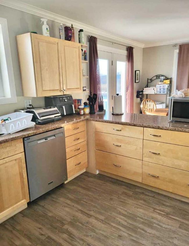 55 Bousfield Avenue, House other with 3 bedrooms, 3 bathrooms and 6 parking in Mclennan AB | Image 5