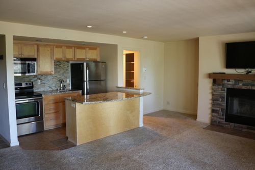 221-18575 Sw Century Drive, Bend, OR, 97702 | Card Image