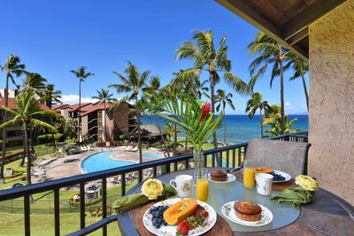 G407 - 3543 Lower Honoapiilani Rd, Condo with 2 bedrooms, 2 bathrooms and null parking in Lahaina HI | Image 1