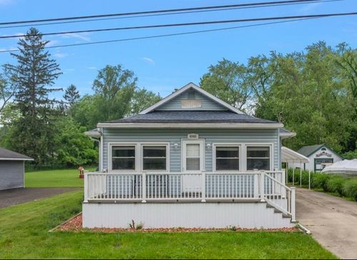 4940 Pottawatamie Dr, Watervliet, MI, 49098-9107 | Card Image