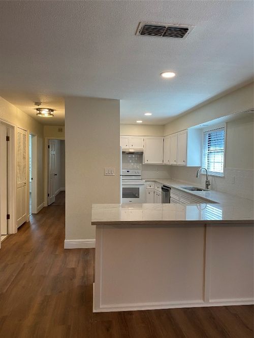 15410 Enid Dr, Austin, TX, 78734-1720 | Card Image