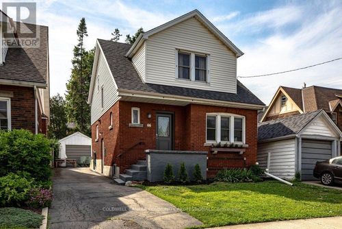 66 Edgemont Street S, Hamilton (Delta), ON, L8K2H5 | Card Image
