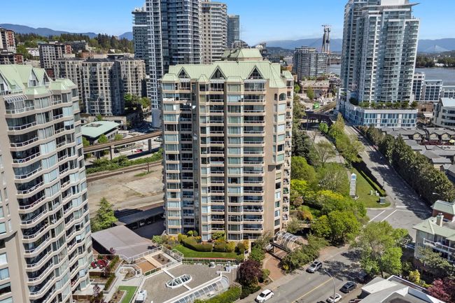 103 - 1045 Quayside Drive, Condo with 2 bedrooms, 2 bathrooms and 1 parking in New Westminster BC | Image 30