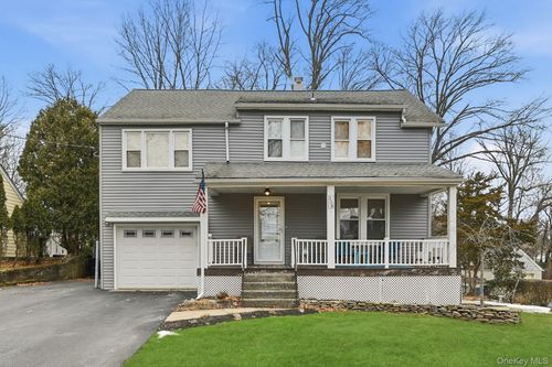 2-359 Orangeburg Rd, Pearl River, NY, 10965-2707 | Card Image