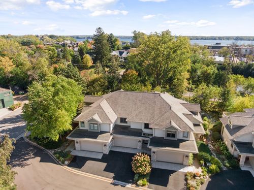 296 Grace Pointe Ct, Wayzata, MN, 55391-2900 | Card Image