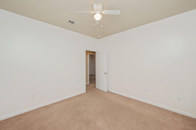Bedroom | Image 25