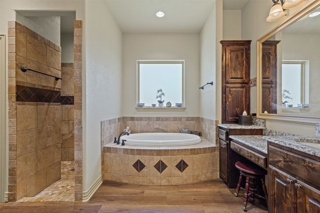 117 Birdie Dr, House other with 3 bedrooms, 2 bathrooms and null parking in Lipan TX | Image 22