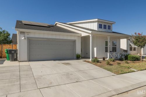 9706 Amberdale Way, Shafter, CA, 93263-2290 | Card Image