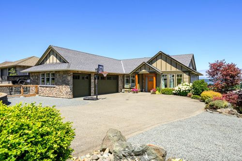 648 Mariner Dr, Campbell River, BC, V9H1V9 | Card Image