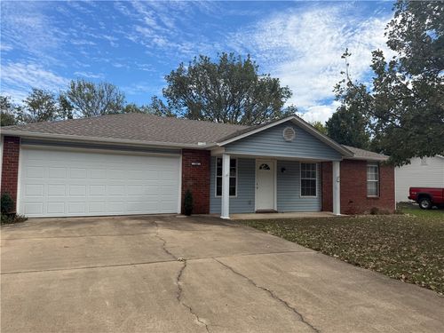 266 Christy Ln, Farmington, AR, 72730-3024 | Card Image