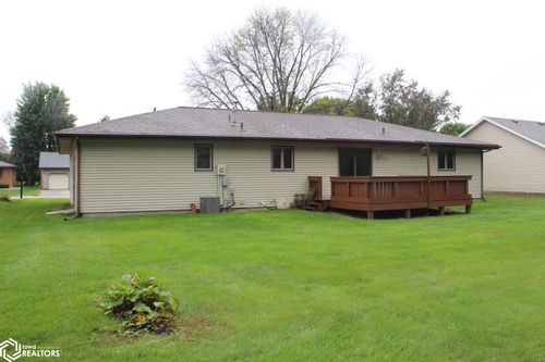 820 W 11th Street, Garner, IA, 50438 | Card Image