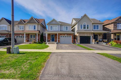 56 Hayman St, Courtice, ON, L1E0C9 | Card Image