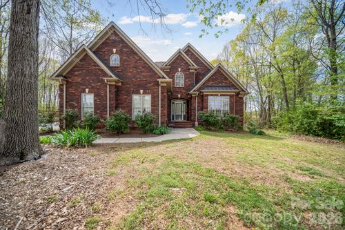 6118 Bickett Ridge Dr, Monroe, NC, 28110-7569 | Card Image