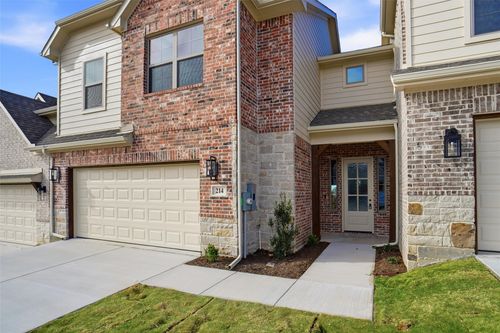 214 Legacy Blvd, Weatherford, TX, 76085-2602 | Card Image
