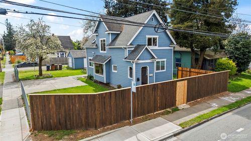 2204 S 12th St, Tacoma, WA, 98405-3026 | Card Image