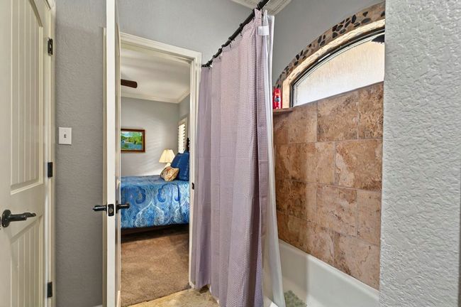 Guest Bath | Image 30