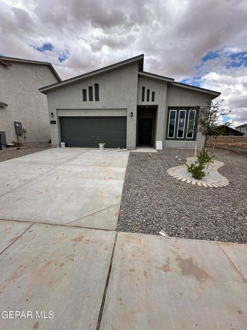 7448 Norte Portugal Ln, El Paso, TX, 79934-5512 | Card Image