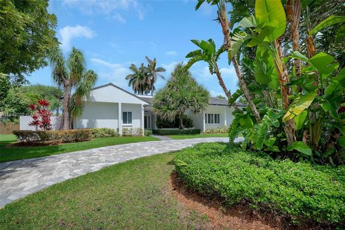 10651 Sw 76th Ave, Pinecrest, FL, 33156-3880 | Card Image