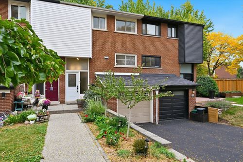 5474 Schueller Cres, Burlington, ON, L7L3T2 | Card Image
