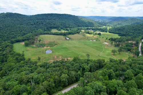 1330 Ky-790, Monticello, KY, 42633 | Card Image