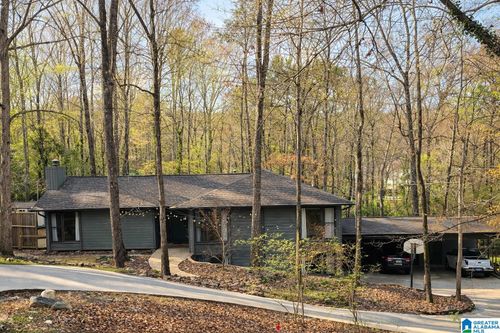 1804 Chandcroft Dr, Pelham, AL, 35124-1453 | Card Image