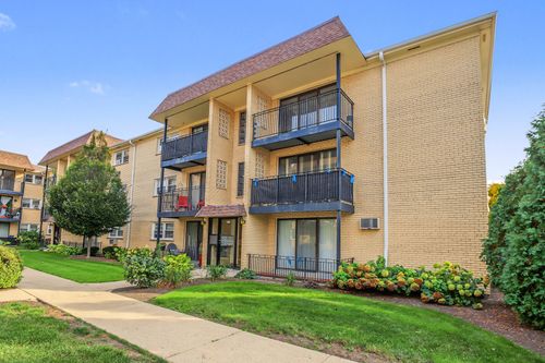 3w-6547 N Harlem Avenue N, Chicago, IL, 60631 | Card Image