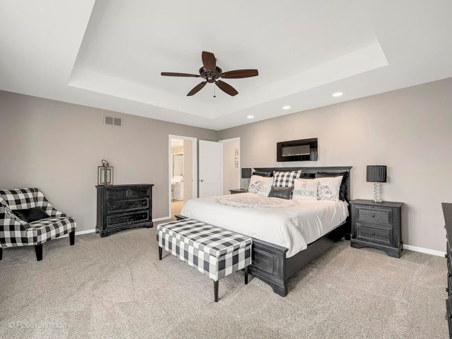 308 Roscommon Ct, Townhouse with 2 bedrooms, 3 bathrooms and 2 parking in Glen Ellyn IL | Image 16