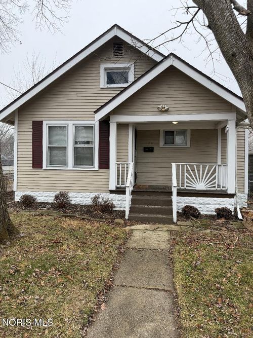 139 Kenmore Ave, Toledo, OH, 43609-1642 | Card Image