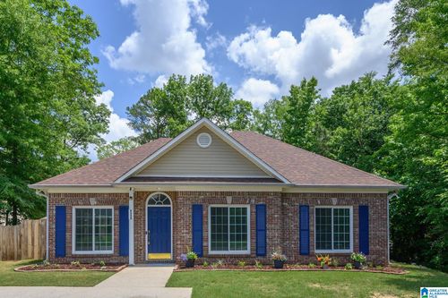 9338 Brook Forest Cir, HELENA, AL, 35080-3397 | Card Image