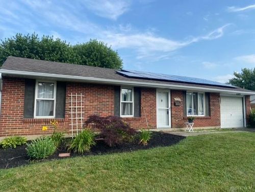 7123 Mercedes Rd, Huber Heights, OH, 45424-3172 | Card Image
