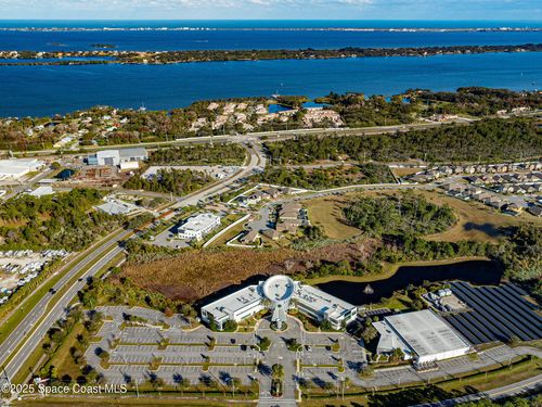 1050 Satcom Ln, Melbourne, FL, 32940-7010 | Card Image
