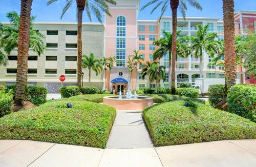 404-804 E Windward Way, Lantana, FL, 33462-8028 | Card Image