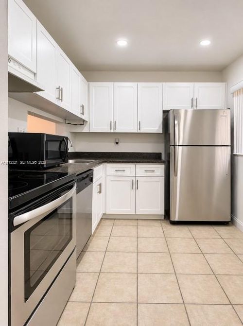 404-8500 Sw 133rd Avenue Rd, Miami, FL, 33183-4577 | Card Image