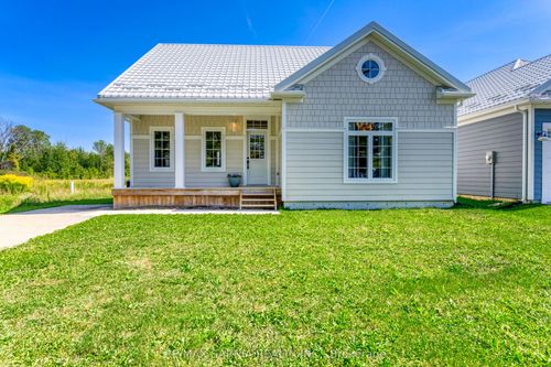 {{alt}} | Card Image