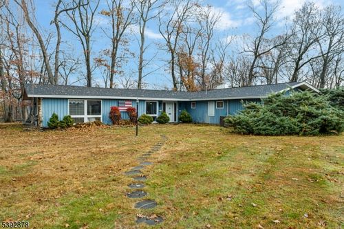 1825 Kennesaw Way, Bridgewater, NJ, 08807-2315 | Card Image