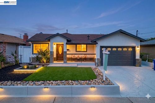 42552 Roberts Ave, Fremont, CA, 94538-5554 | Card Image