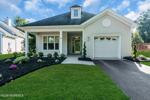 26 Springlawn Dr, Lakewood, NJ, 08701-7336 | Card Image