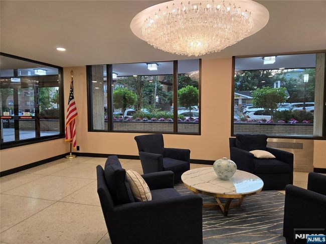 6600 Kennedy Blvd E, House attached with 4 bedrooms, 3 bathrooms and null parking in West New York NJ | Image 7