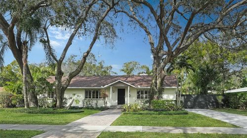 1763 South Dr, SARASOTA, FL, 34239-5040 | Card Image