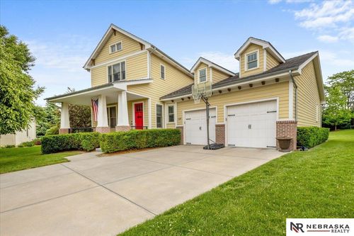 429 N 163rd St, Omaha, NE, 68118-2067 | Card Image