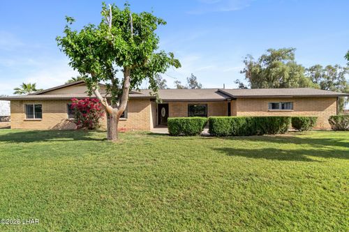 1555 E Poplar Dr, Mohave Valley, AZ, 86440-8574 | Card Image