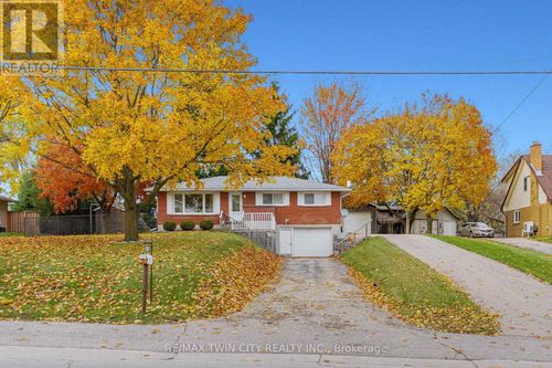 1297 Queens Bush Rd, Wellesley, ON, N0B2T0 | Card Image