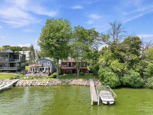 4909 Three Points Boulevard, Mound, MN, 55364 | Card Image