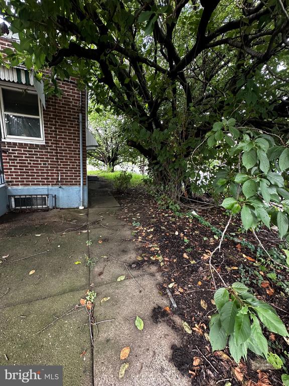 Residential in PHILADELPHIA 4