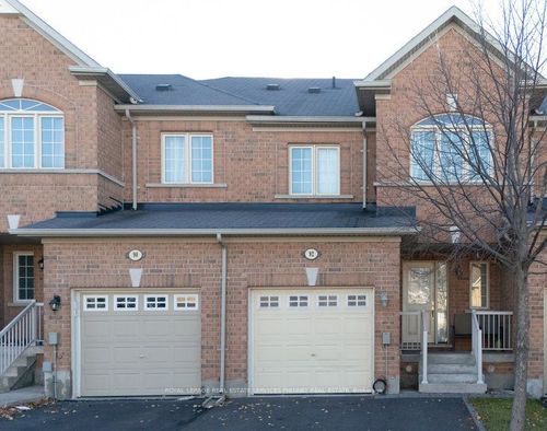 92 Cedarbrook Rd, Brampton, ON, L6R0W4 | Card Image