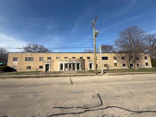 100 E Knox St, Morrison, IL, 61270-2619 | Card Image