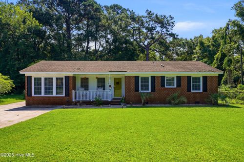 5021 Ilex Dr, Wilmington, NC, 28412-7844 | Card Image